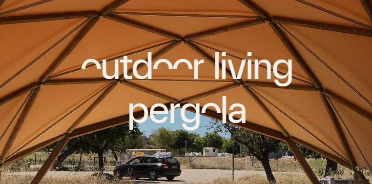 outdoor living pergolas